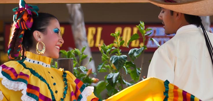 Fiesta de Reyes-dancers