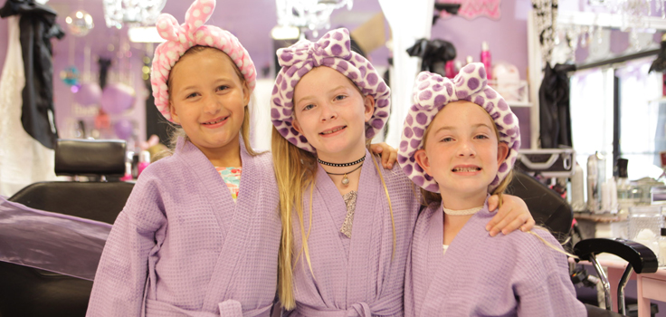 Lovely Little Ladies - Carlsbad Village Faire - Carlsbad