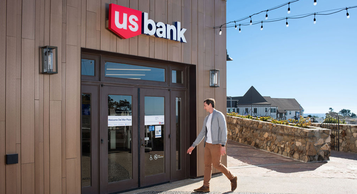 USBank exterior model shot